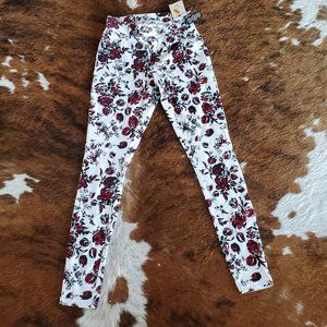 NWT Utopia White Jeggings with Red Rose Detail